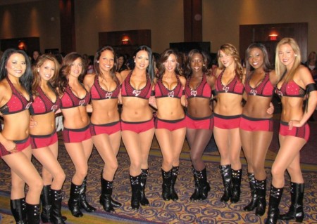 Tampa Bay Bucanners wearing practice wear made by The Line Up.
