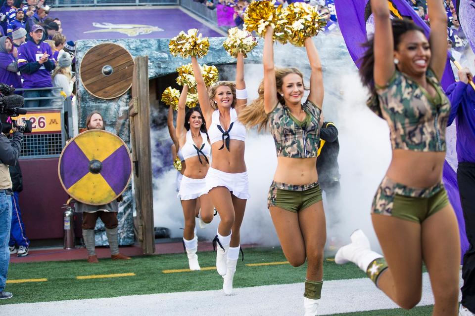 Minnesota Vikings Cheerleaders military outfits created by The Line Up 2015
