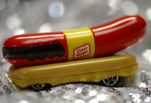 glamous hot dog