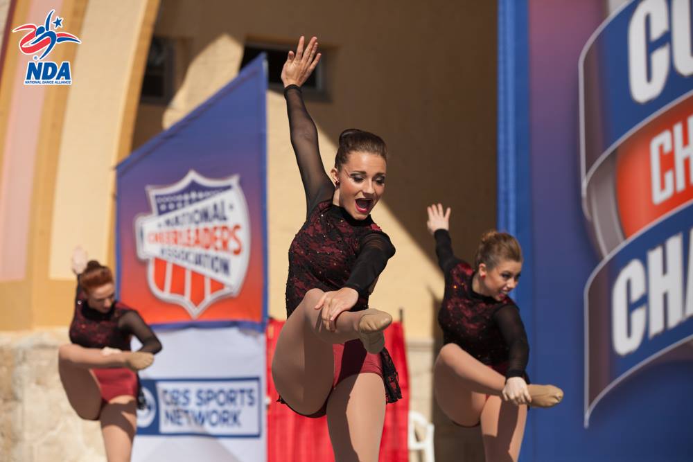 University of Minnesota Duluth dance team