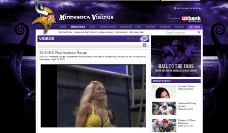 photo with link to Minnesota Vikings Cheerleaders website
