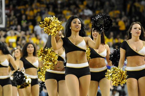 Blog VCU Gold Rush on the court in 2 piece