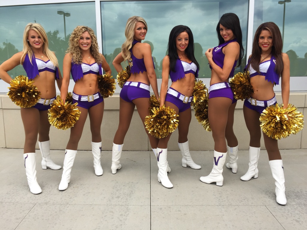 Minnesota Vikings Cheerleaders 2015-2016 new vest and short uniform from The Line Up