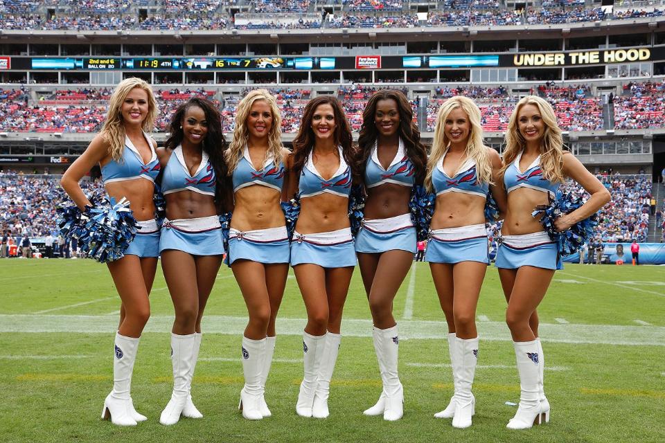 Tennessee Titans cheerleaders uniforms, The Line Up, NFL Cheerleader uniforms