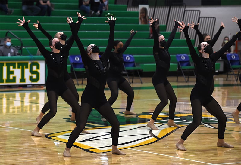 Mound Westonka High School Dance Team