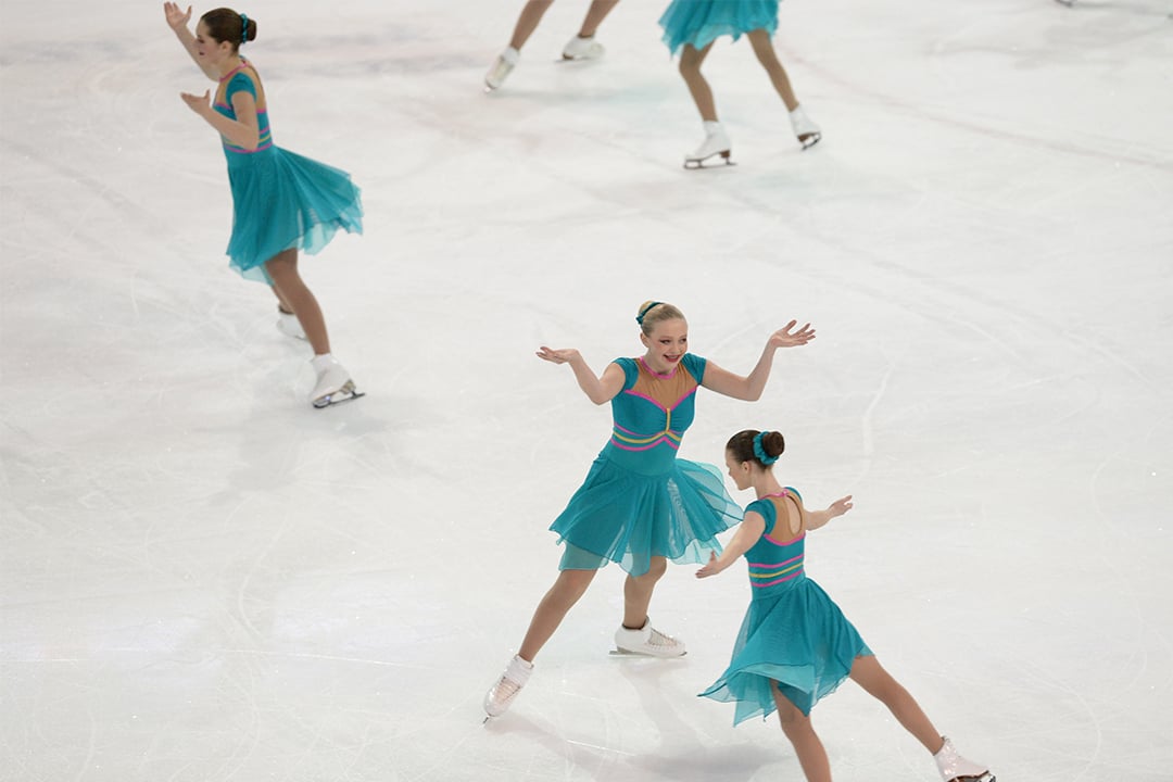 Fond Du Lac Blades Open Juvenile Synchronized Skating Team