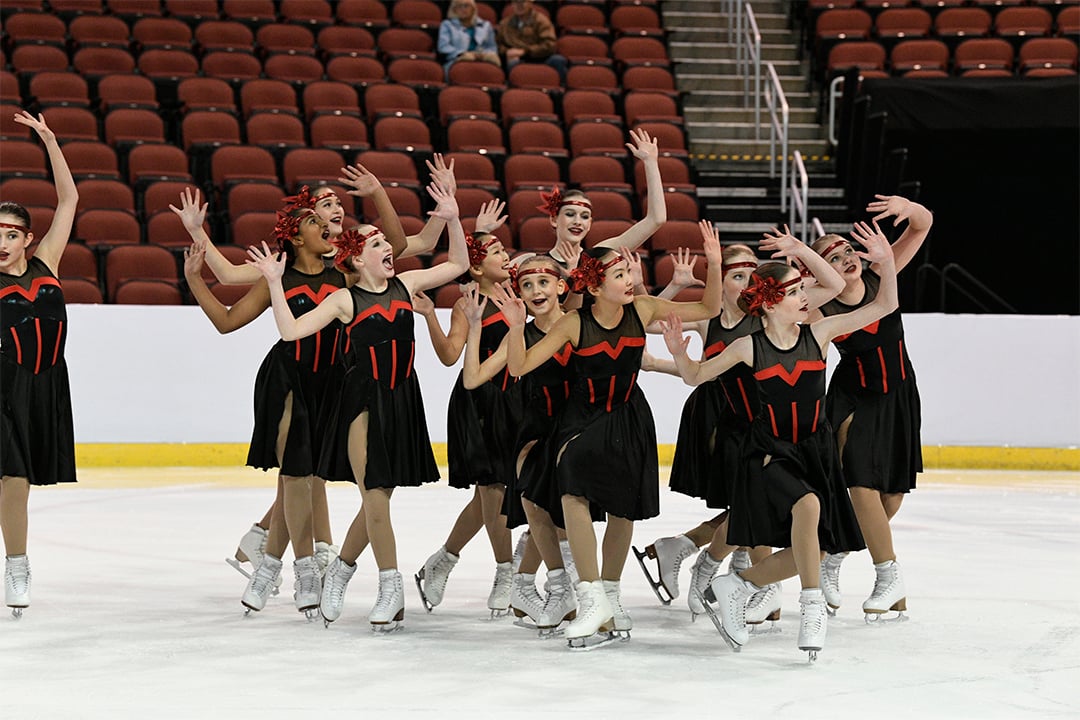 Hockettes Open Juvenile Synchronized Skating Team