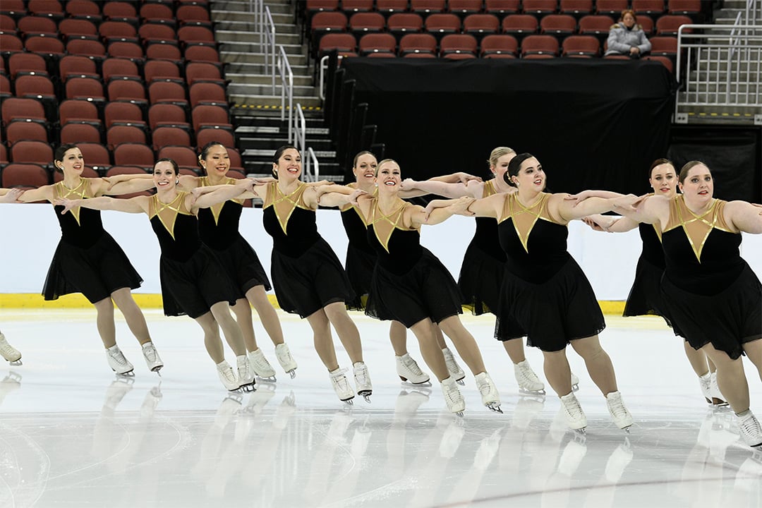 Washington Ice Emeralds Open Adult Synchronized Skating Team