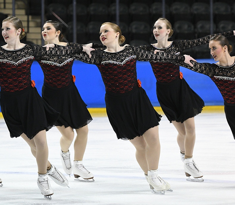 Shattuck-St. Marys Team Sabres-Junior-Free Skate at Mids 2017.jpg