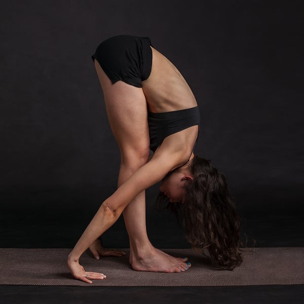 dancer stretch pose